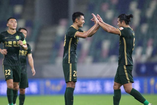 【中超】三箭齐发斯坦利首胜 国安3比1送河北10连败