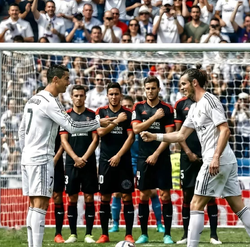 注册入口-贝尔再谈C罗：他只想进球超越梅西！我不传球他就会挥动双臂不满